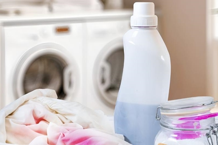 Tổng hợp 5 cách tẩy quần áo màu tại nhà nhanh chóng, hiệu quả và không lo bị phai màu - Hình 1