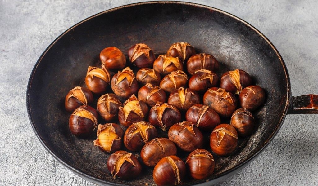 Các cách rang hạt dẻ ngon, thơm béo, giàu dưỡng chất rất đơn giản, không gây ngán 3