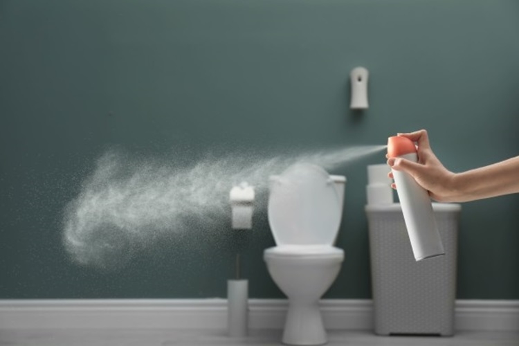 Cách khử mùi hôi cống trong nhà vệ sinh triệt để, nhanh chóng chỉ trong vài bước - Hình 2
