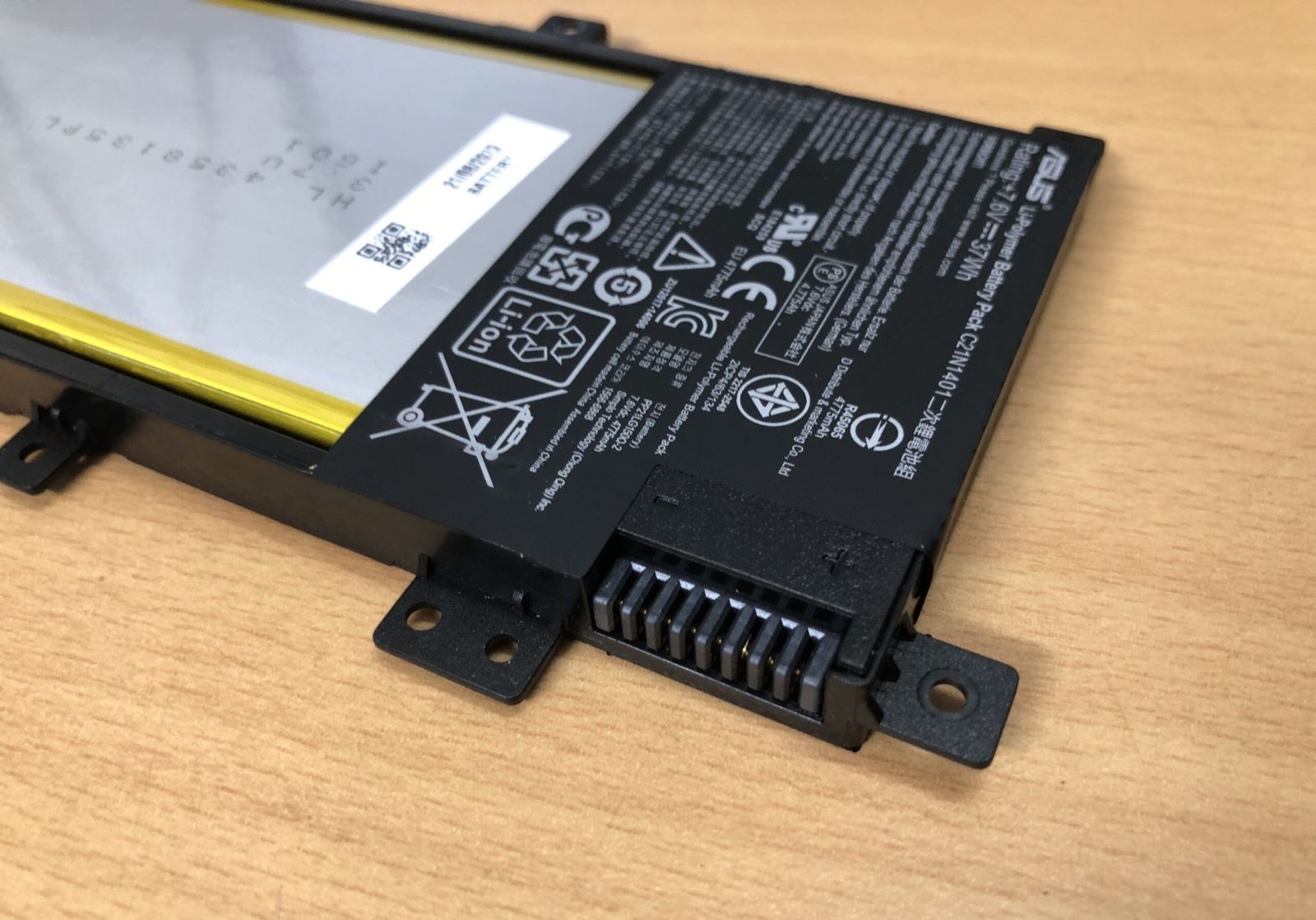 sạc laptop asus 1