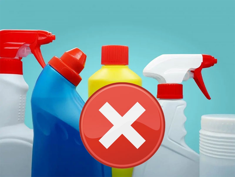 Tại sao tẩy áo trắng lại ra màu hồng hình 2