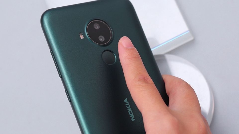 Nokia C30