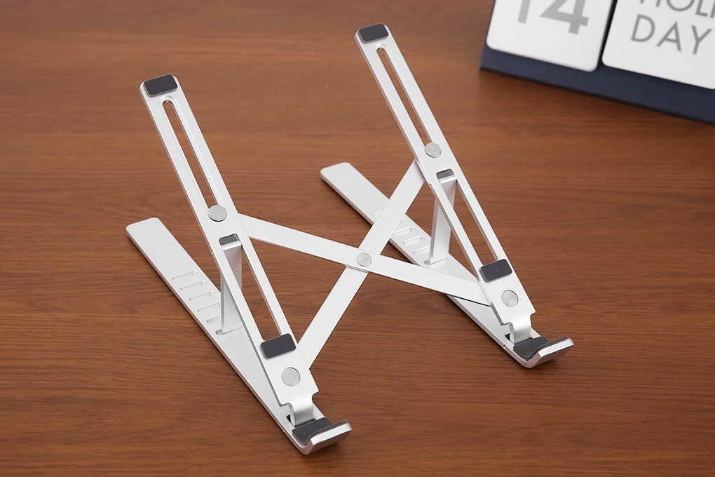 giá đỡ laptop nhôm 9