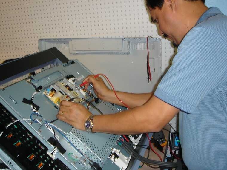 màn hình tivi Sony bị giật - hình 5