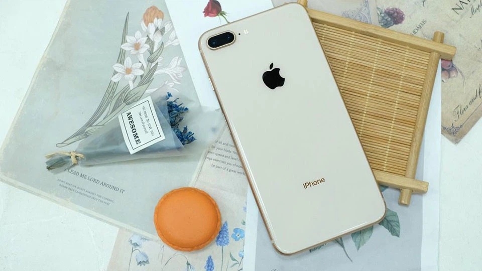 iPhone 8 Plus có eSIM không - hình 4