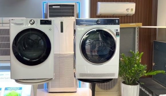 Có nên mua máy sấy quần áo hàng trưng bày 1