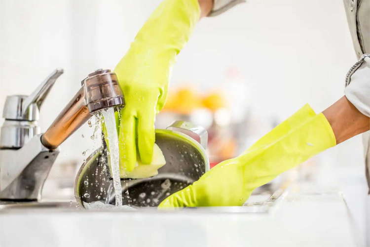 Cách làm sạch bên ngoài xoong nồi đơn giản mà hiệu quả không phải ai cũng biết - hình 4