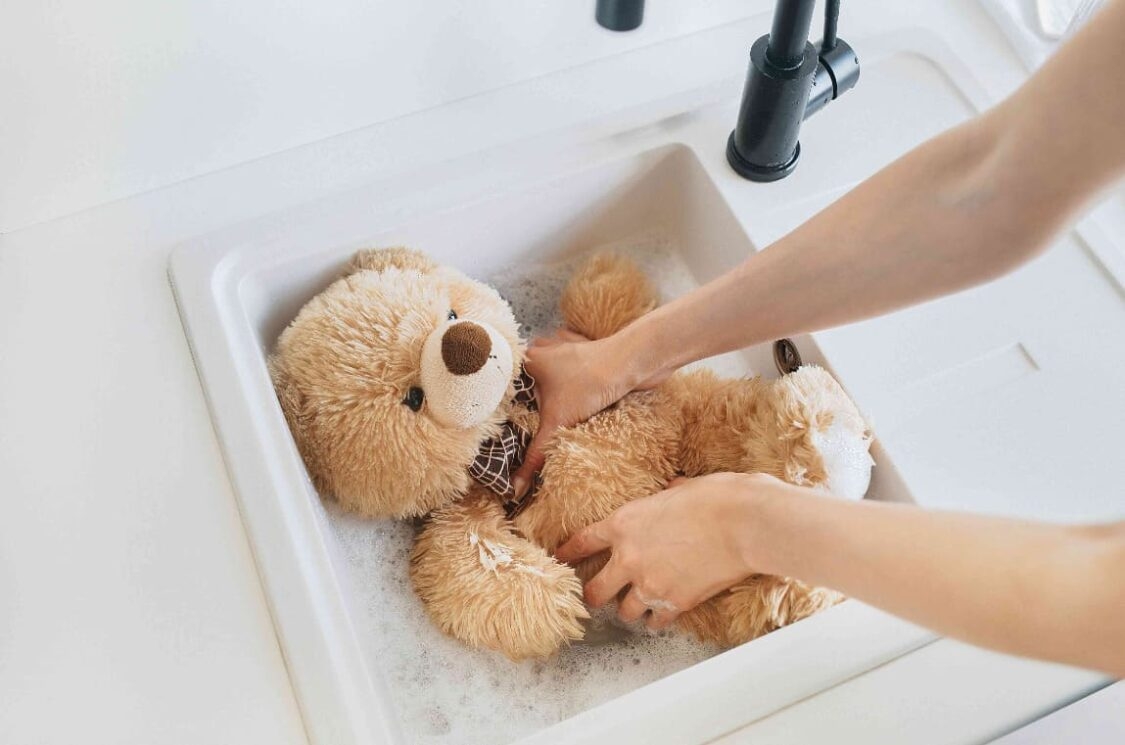 Cách giặt gấu bông lớn (ảnh 4)