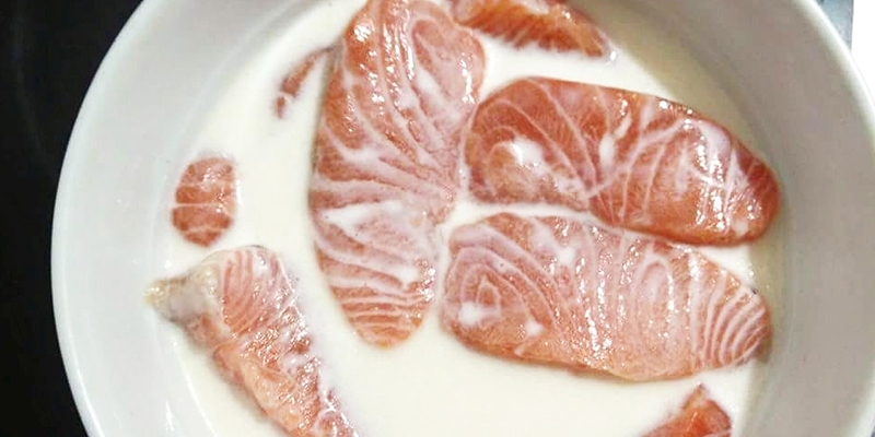 Làm món gỏi cá hồi tươi ngon, béo ngậy, hấp dẫn ngay tại nhà  5