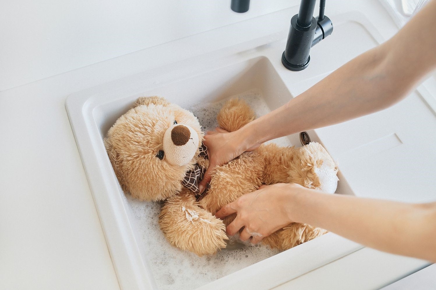 Cách giặt gấu bông - 3