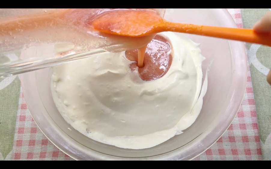 Bánh mousse dâu (Ảnh 3)