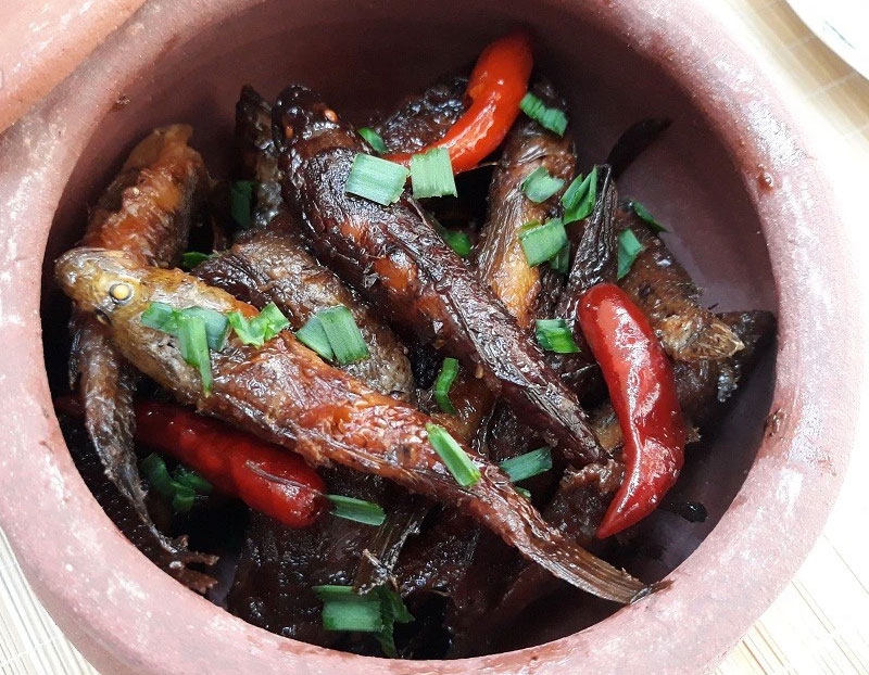 Kho cá bống dừa