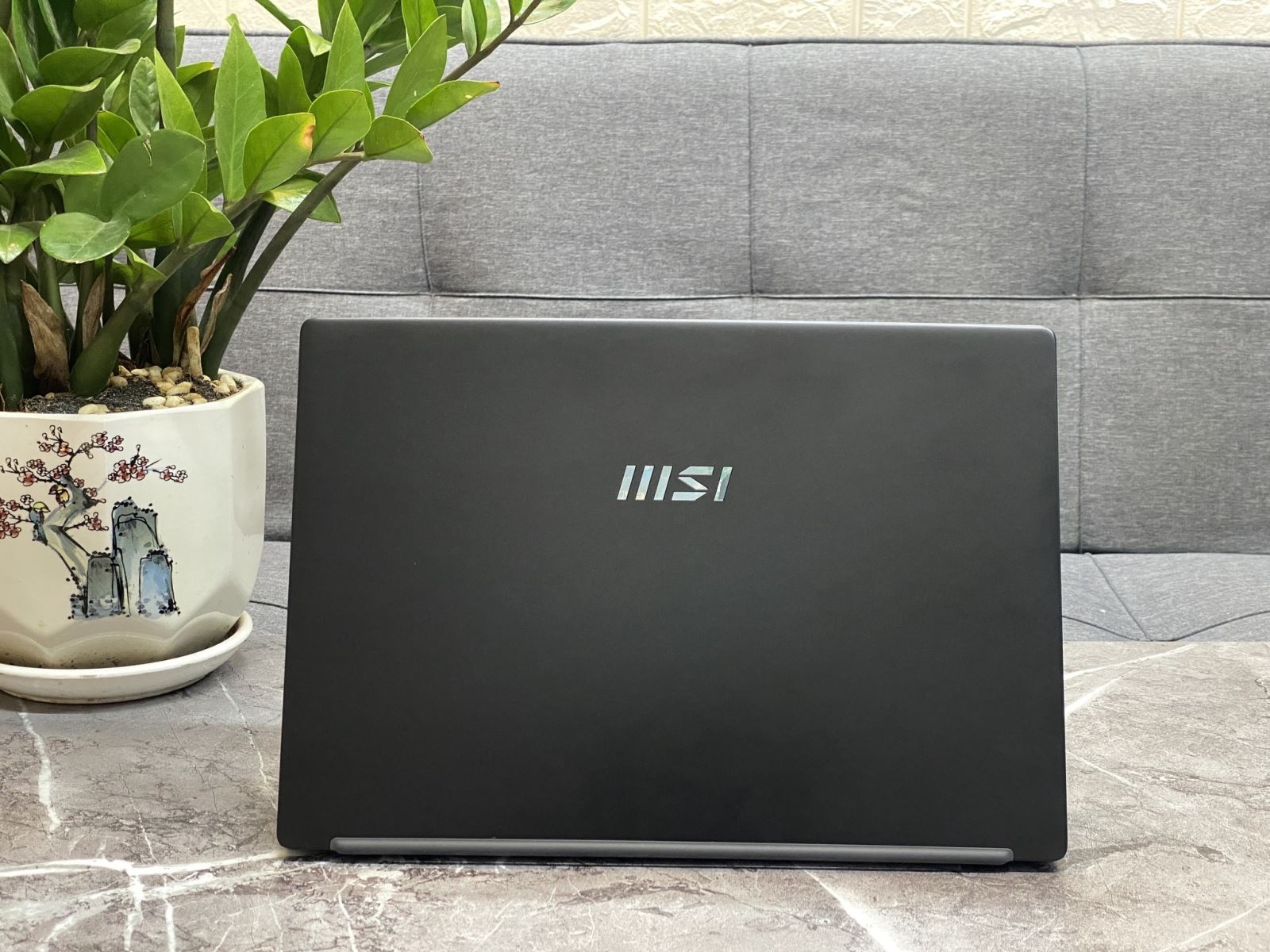 nên mua laptop hãng nào cho sinh viên 2024 5