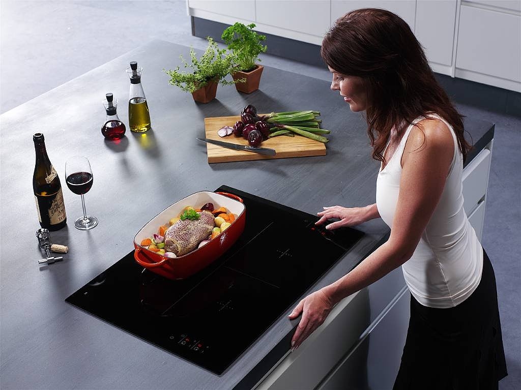 Cách bố trí vật dụng trong bếp (Ảnh 2)