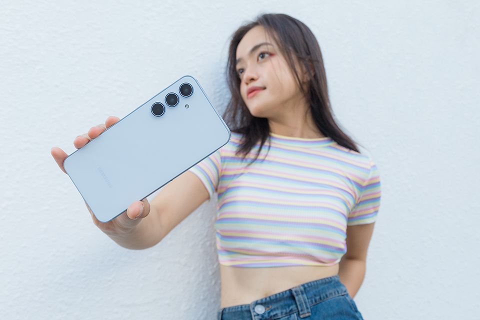 Gặp gỡ Galaxy A35 5G|A55 5G: Bộ đôi smartphone có thiết kế “cân” mọi outfit của GenZ 11