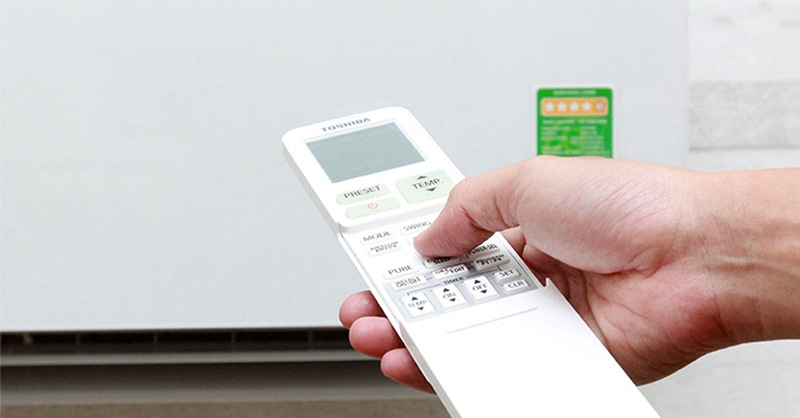 remote máy lạnh Toshiba không hiện số 5