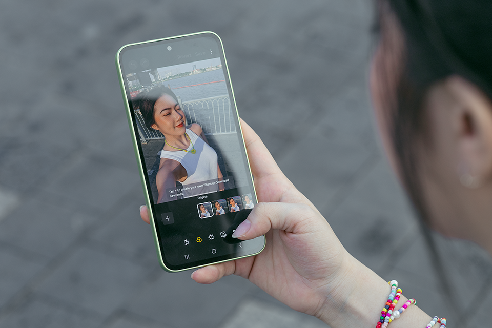8 vũ khí giúp Samsung Galaxy A35 5G đốn tim GenZ 9