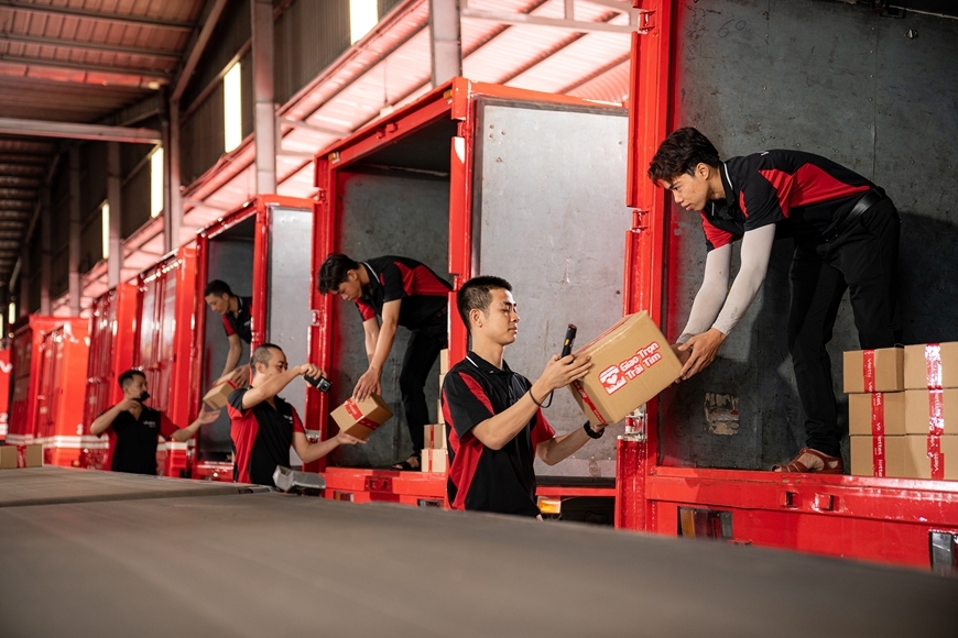 Viettel Post có giao hàng chủ nhật không 5