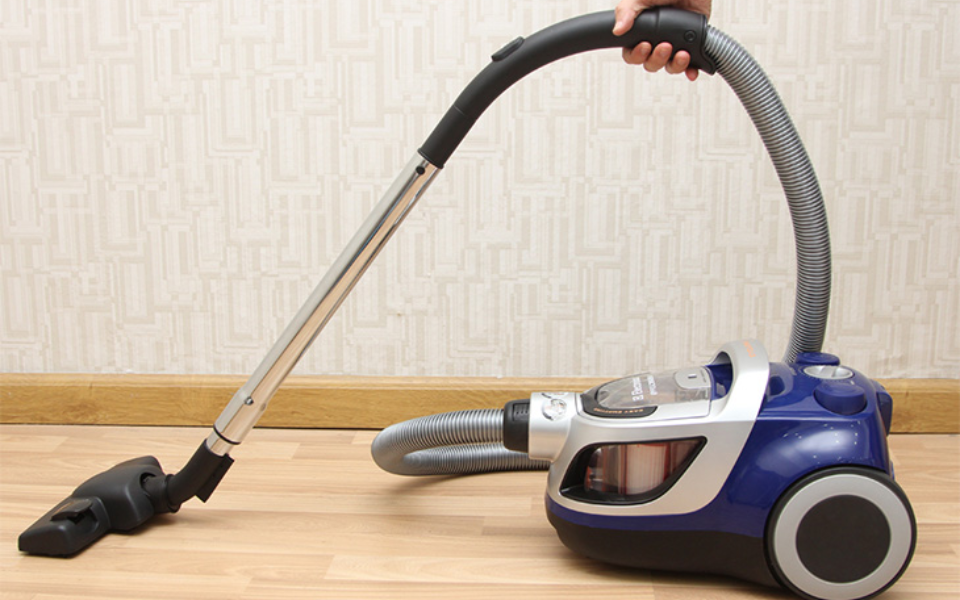 Diệt muỗi bằng máy hút bụi