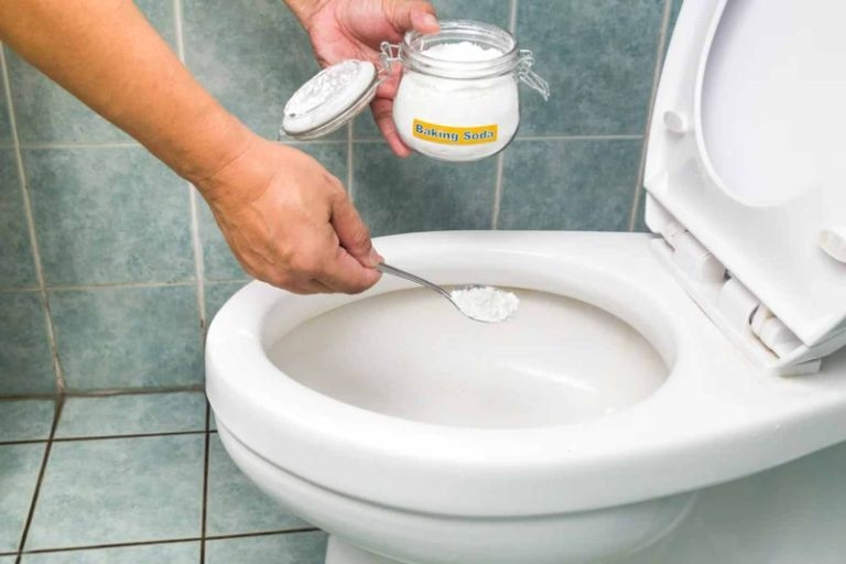 bồn cầu rút nước chậm 6