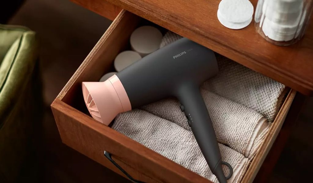 Máy sấy tóc công suất lớn tốt nhất 2024, sấy khô tóc nhanh chóng và tạo kiểu dễ dàng tại nhà 4