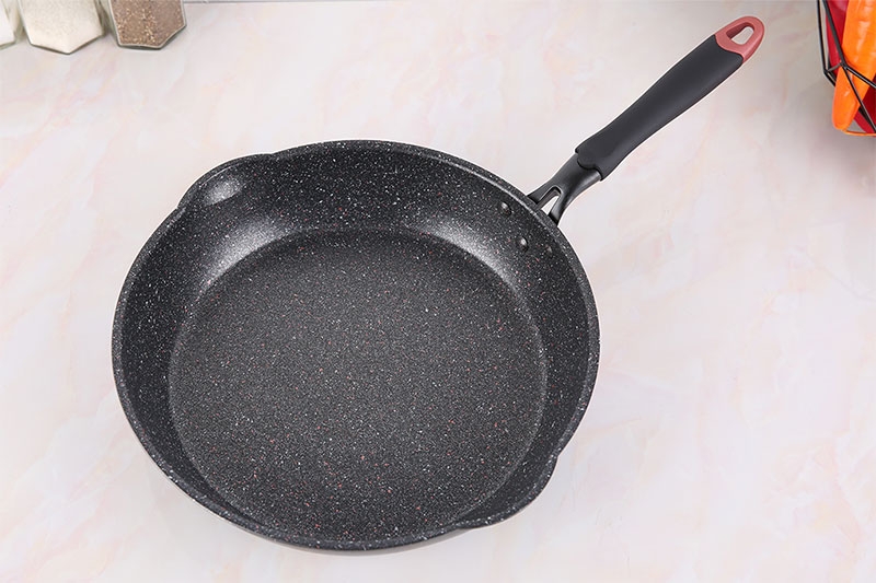 Chảo chống dính không trầy tốt nhất 2024 hình 5