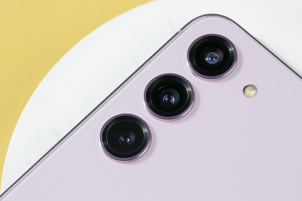 điện thoại camera trước đẹp 6