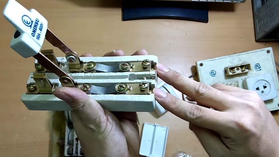 Cấu tạo của cầu dao