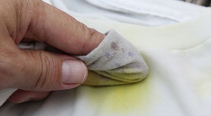cách tẩy màu acrylic - hình 5