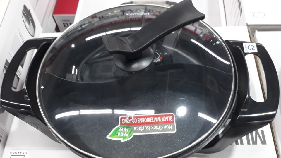 Bếp lẩu điện 2 ngăn Lock and Lock EJP341 có chất lượng và mức độ hoàn thiện cao