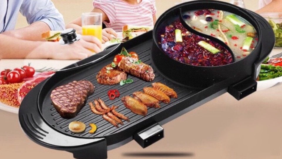 Bếp lẩu nướng 2 ngăn Kangaroo KG2400EH có thể nấu chín thức ăn nhanh và tiết kiệm điện năng