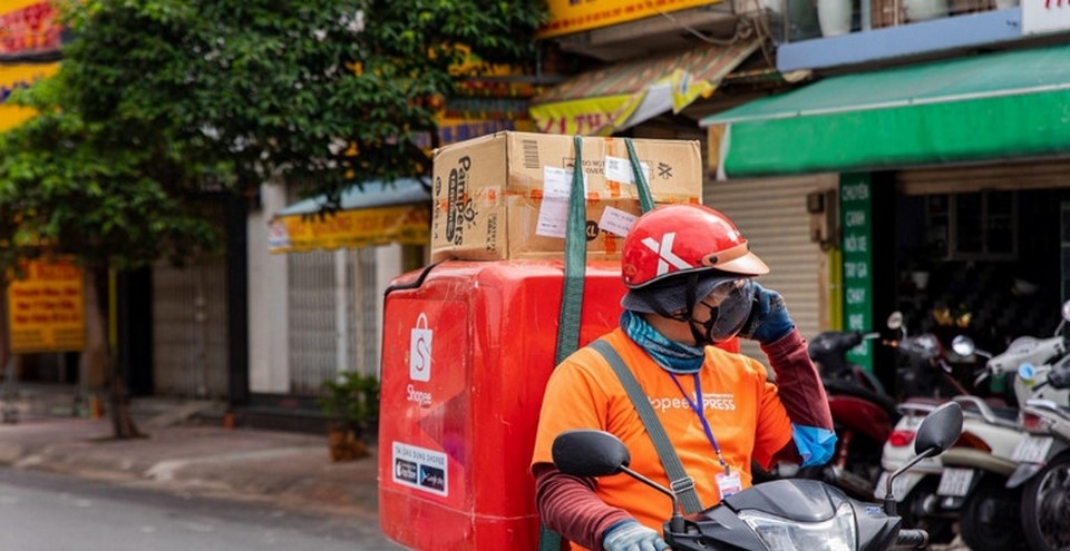 Kho 20 HNI Đống Đa LMHUB giao hàng nhanh