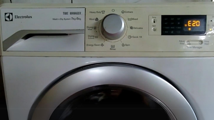 Mã lỗi E20 máy giặt Electrolux là gì?