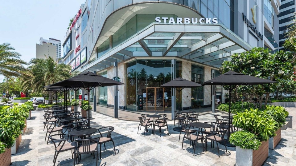Starbucks Cobi Tower