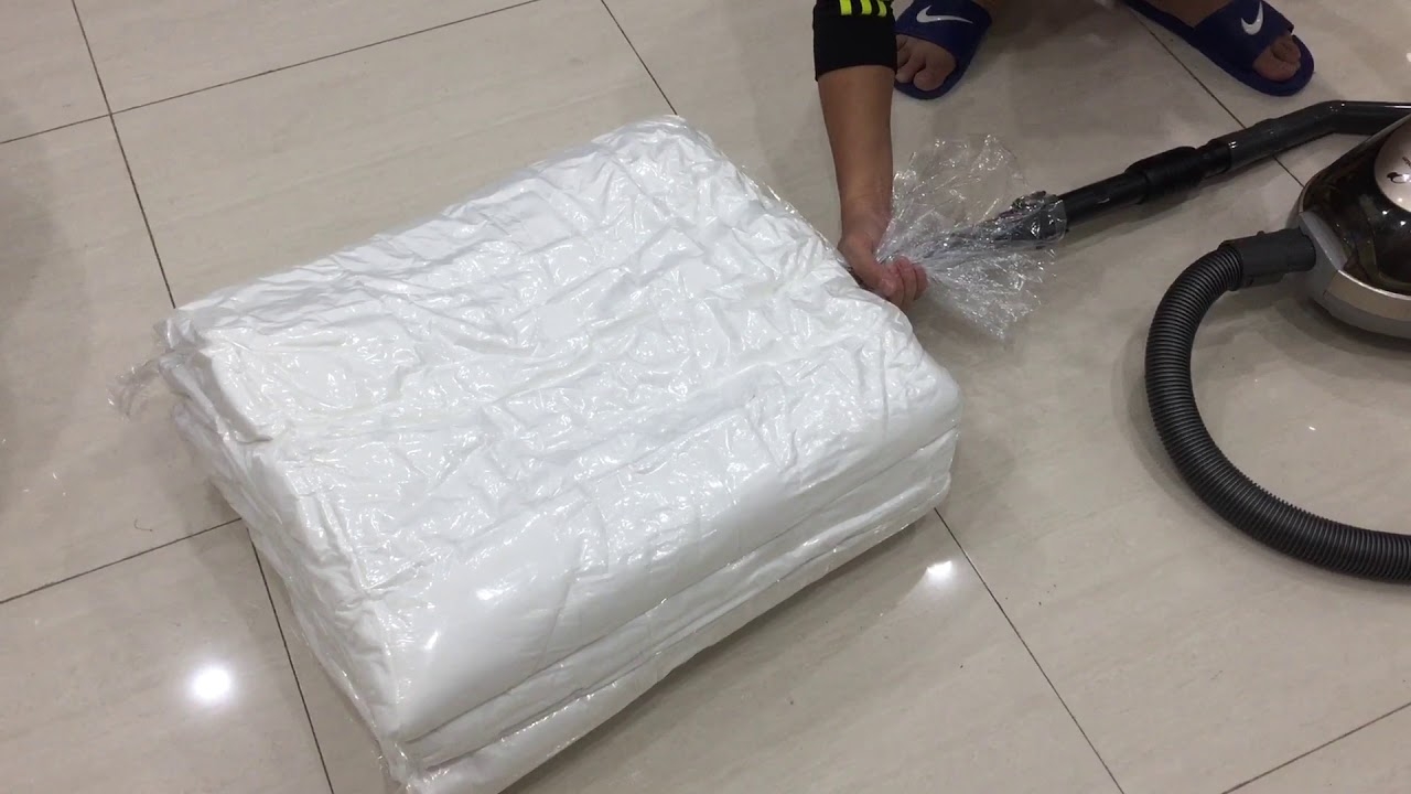 hút chân không gấu bông 3