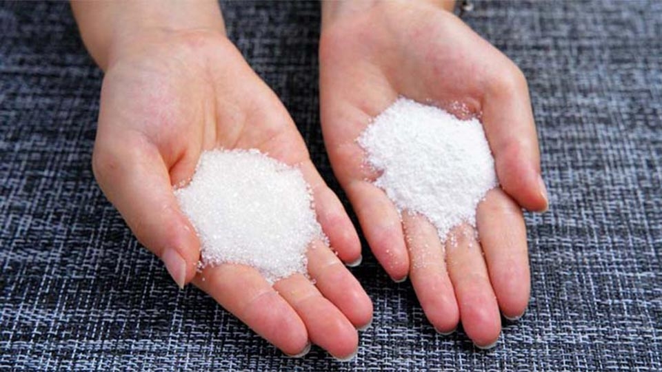 Muối và bột giặt