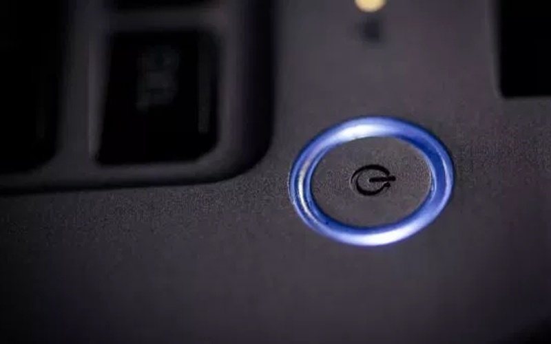 Laptop Dell bị đơ không tắt nguồn được (ảnh 3)