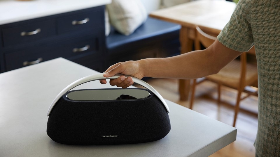 Loa Harman Kardon Go Play 3