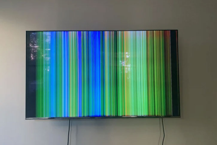 Tivi Samsung bị sọc dọc màn hình là do những nguyên nhân nào, có thể khắc phục không? - hình 2