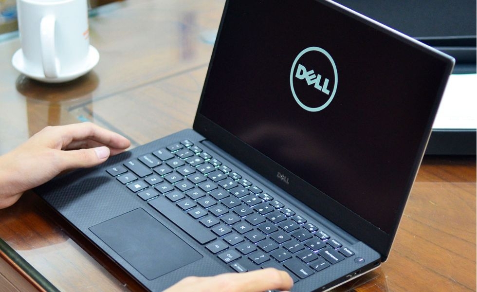 dùng laptop dell