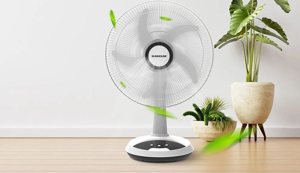 quạt tích điện tốt nhất 2024 07