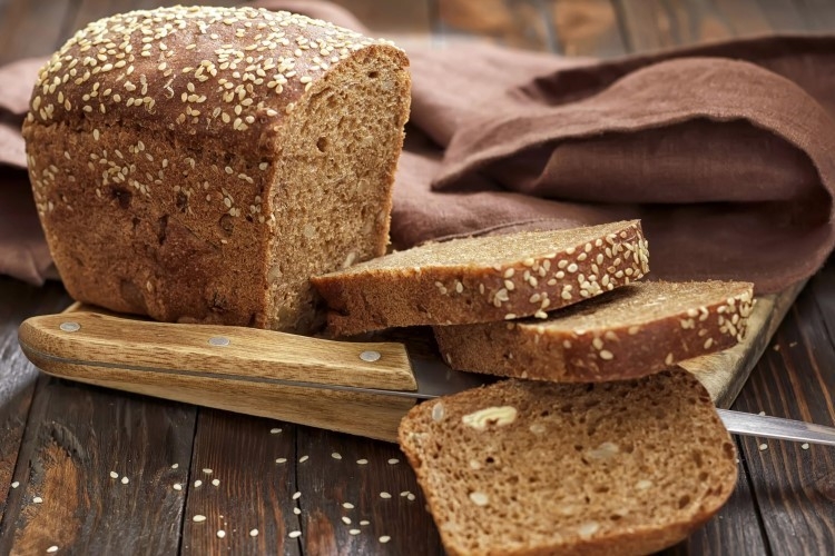 Làm bánh mì nguyên cám - 1