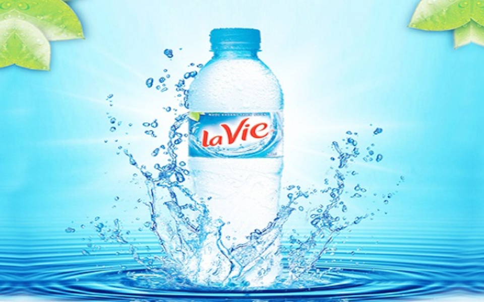 Nước khoáng kiềm Lavie