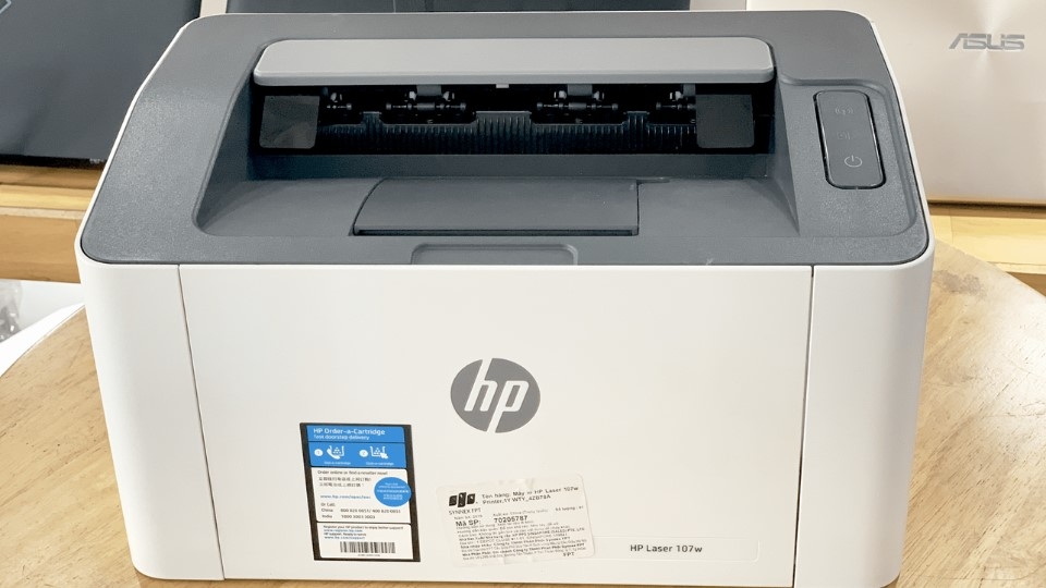 Máy HP 107w WiFi (4ZB78A) in Laser trắng đen