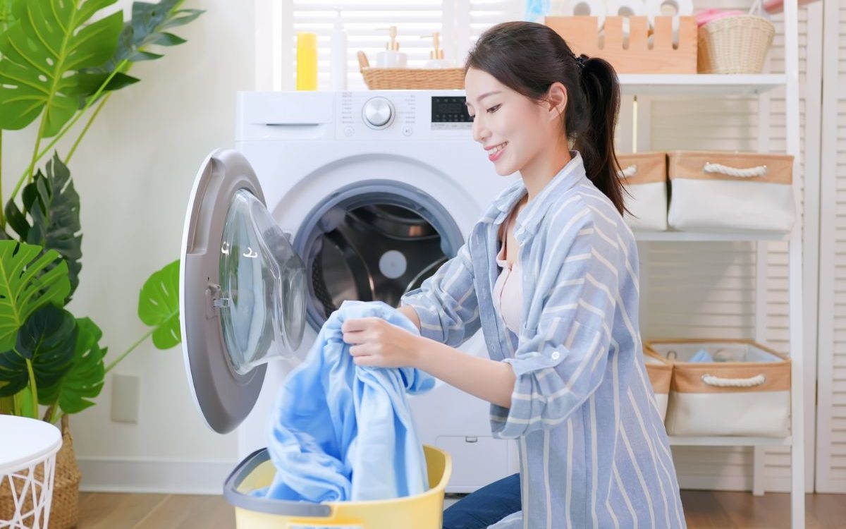 Cách làm phẳng áo bị nhăn (ảnh 7)