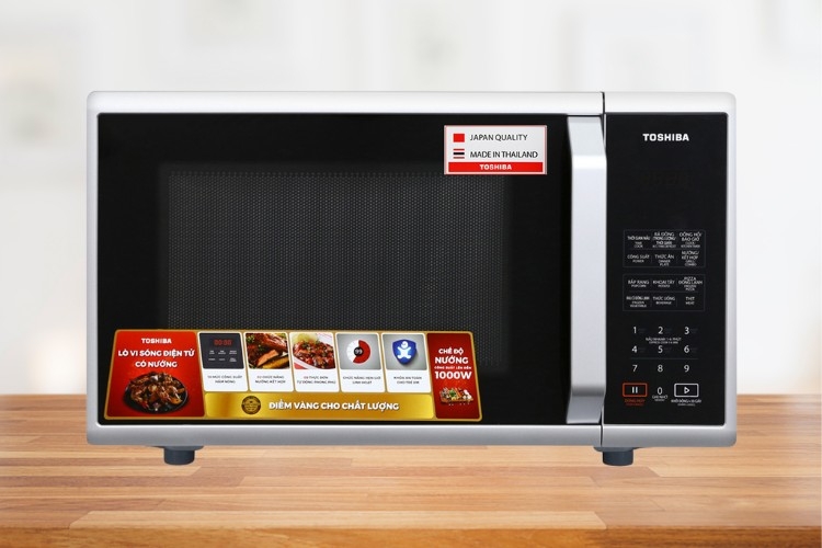 Lò vi sóng có nướng Toshiba 23 lít ER-SGS23(S1)VN với bảng điều khiển trực quan