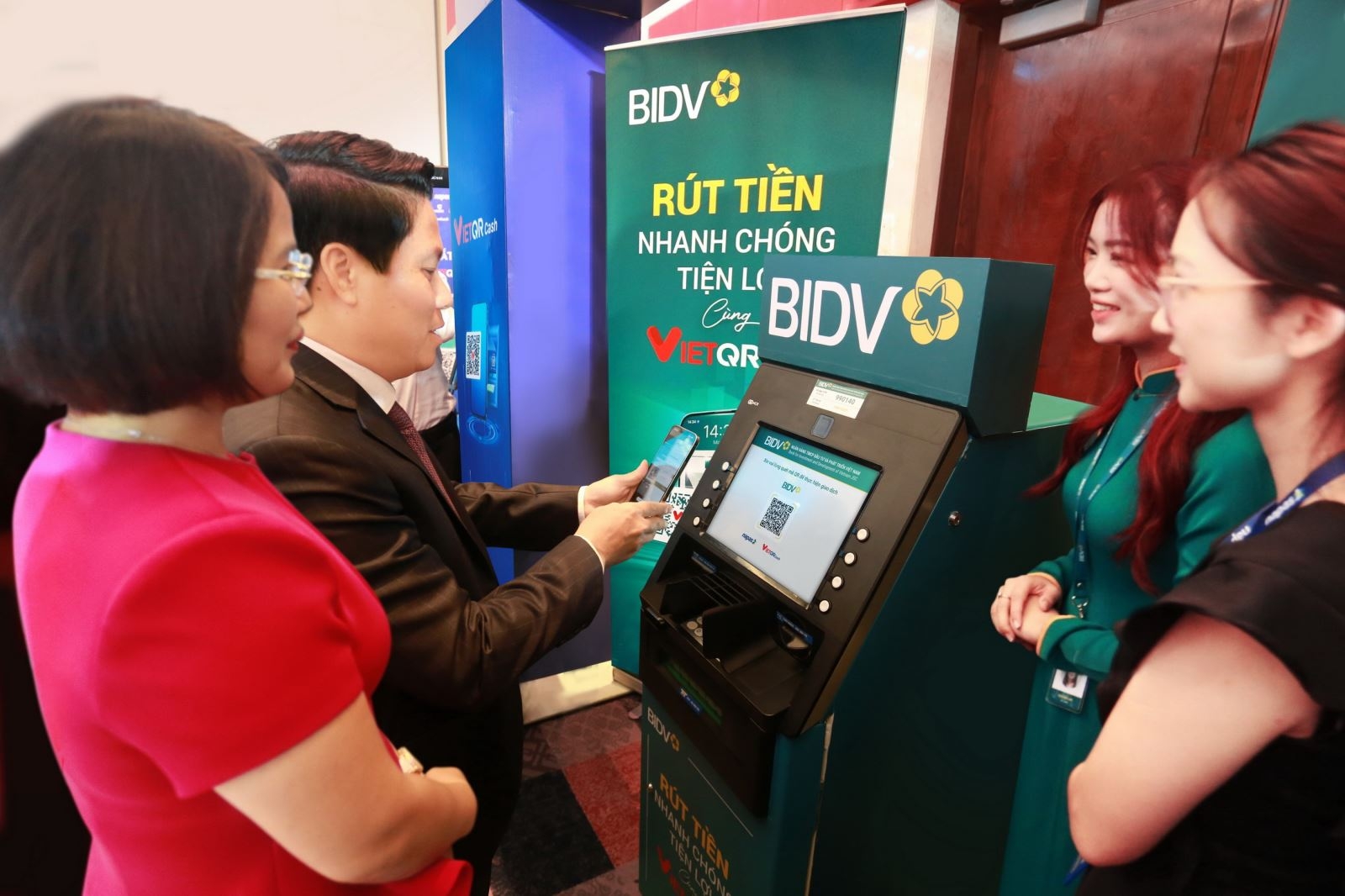 BIDV chuyển tiền có mất phí không (ảnh 3)
