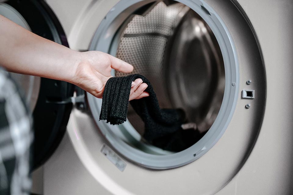 Cách làm áo len co lại - Ảnh 04