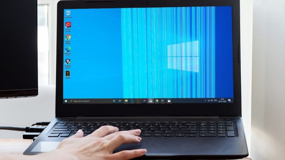 Màn hình máy tính bị sọc