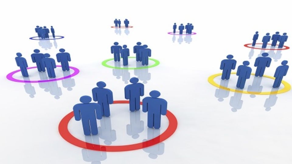 Chăm sóc tốt nhóm khách hàng trung thành